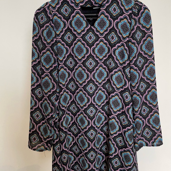 Printed Long-Sleeve Girls Dress - Picture 4 of 5